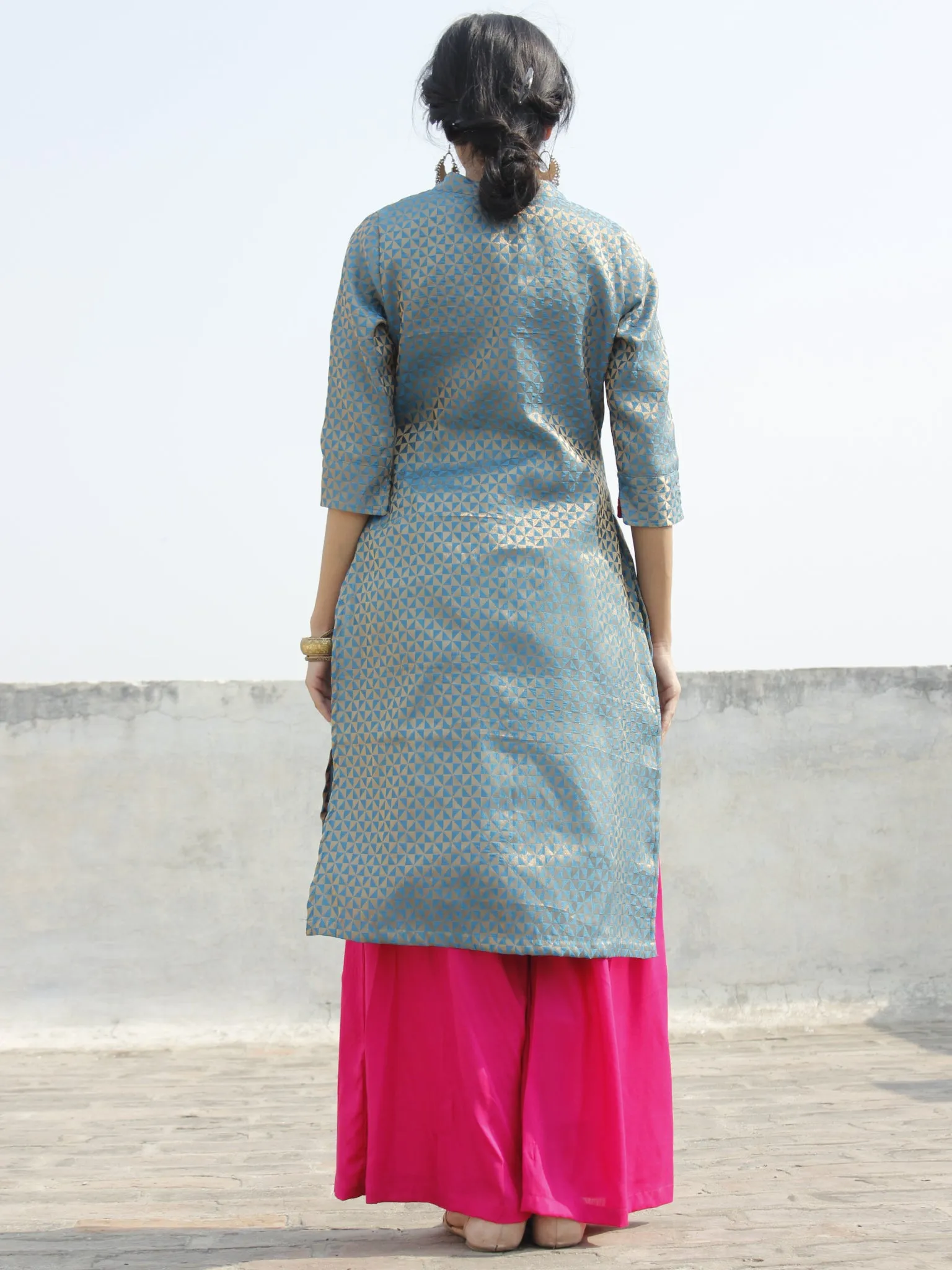 Blue Golden Brocade Kurta With Front Slit And Stand Collar- D124F001