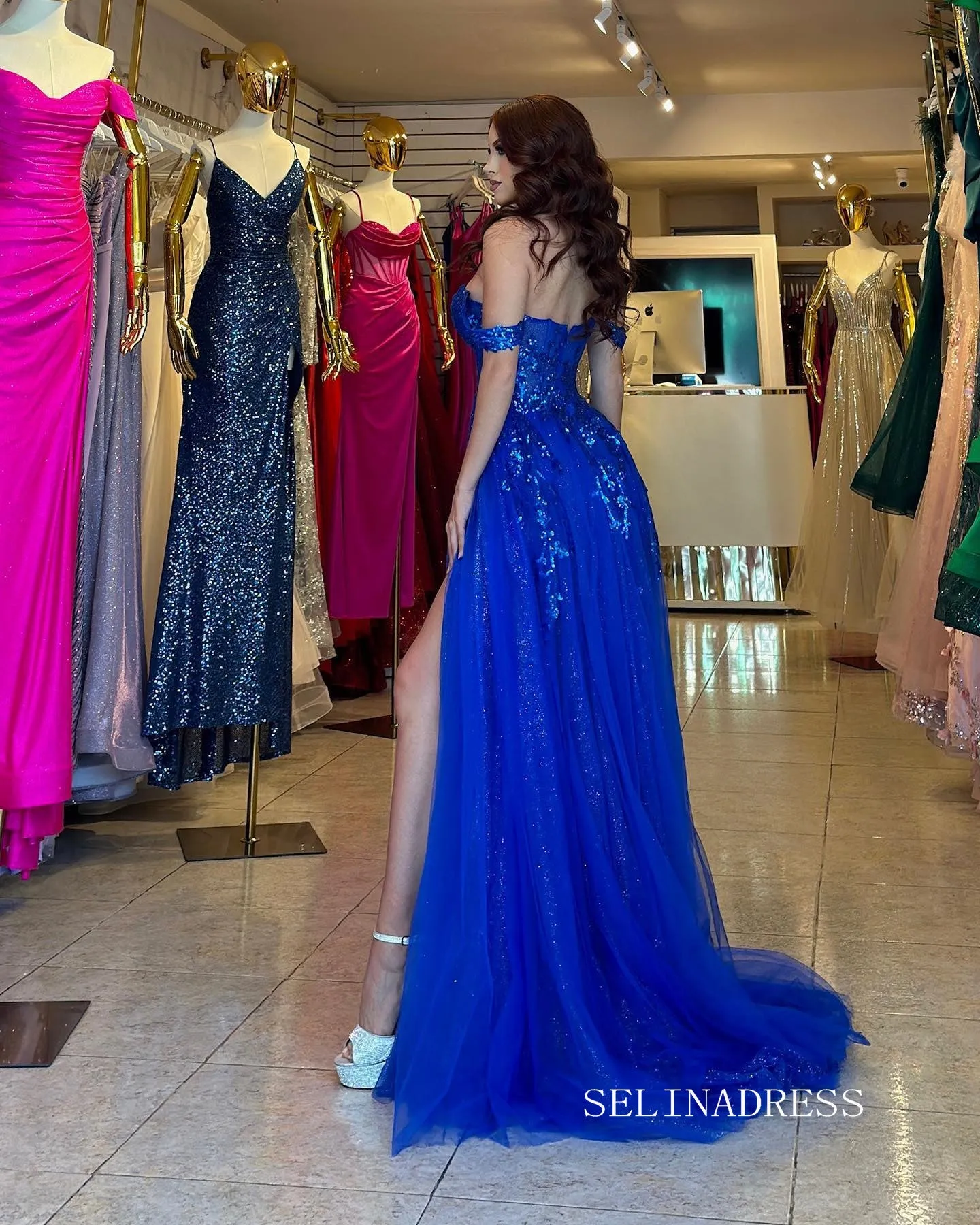 Chic A-line Off-the-shoulder Royal Blue Long Prom Dresses Elegant Lace Beaded Evening Dress sew03348