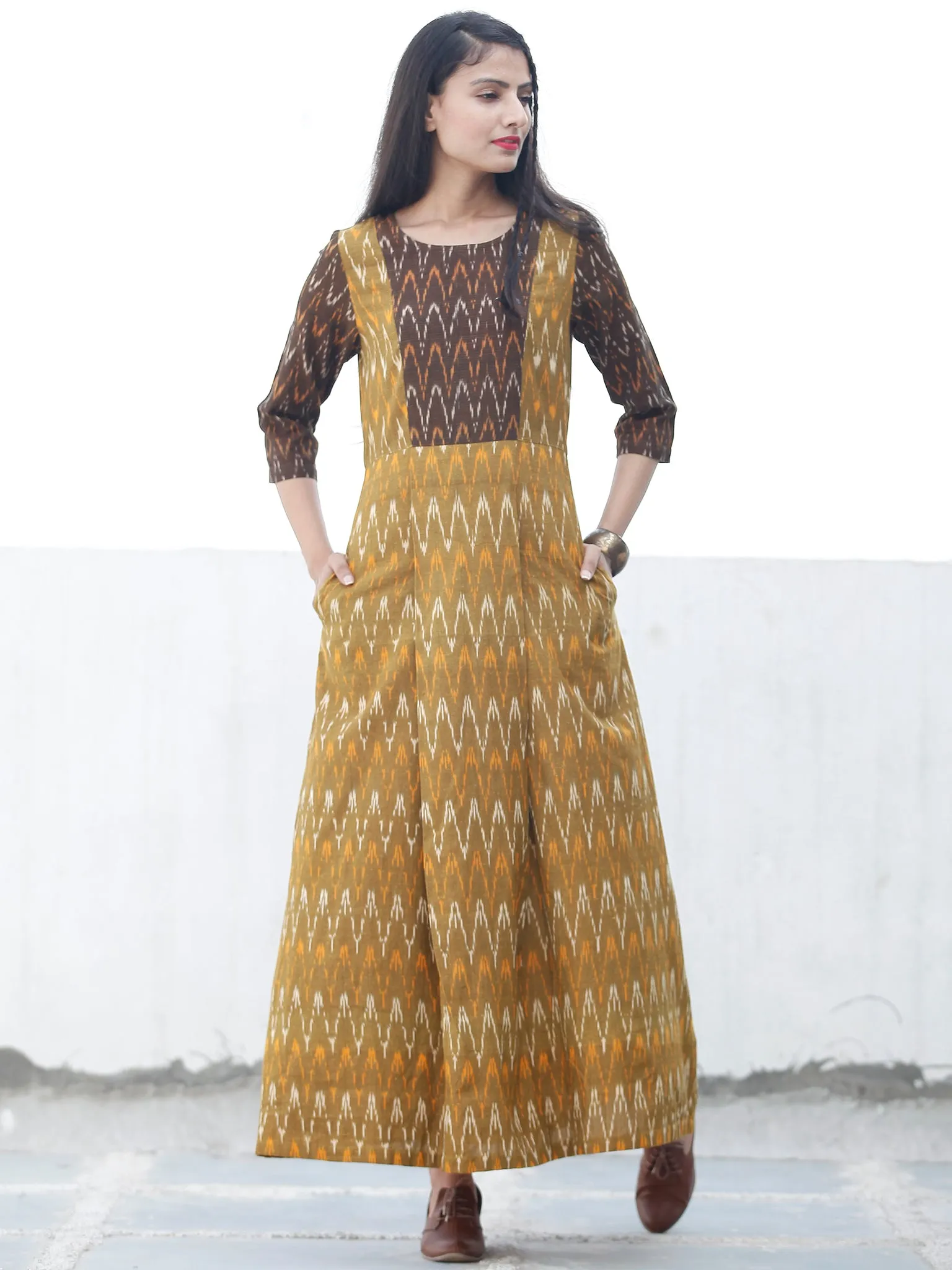 Everyday Elegance - Handwoven Ikat Cotton Dress - D322F960