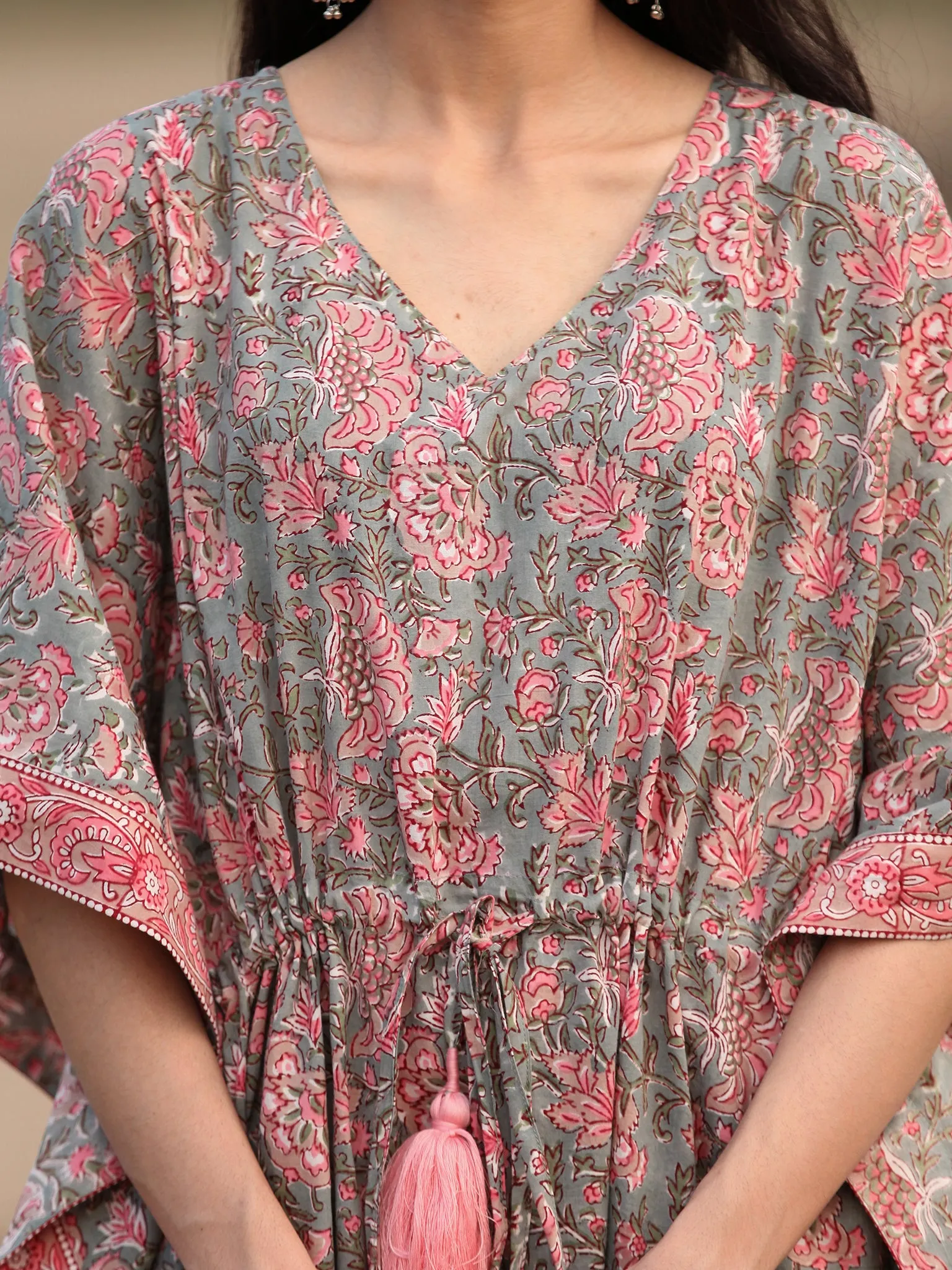 Fiza Parizaad Kaftan