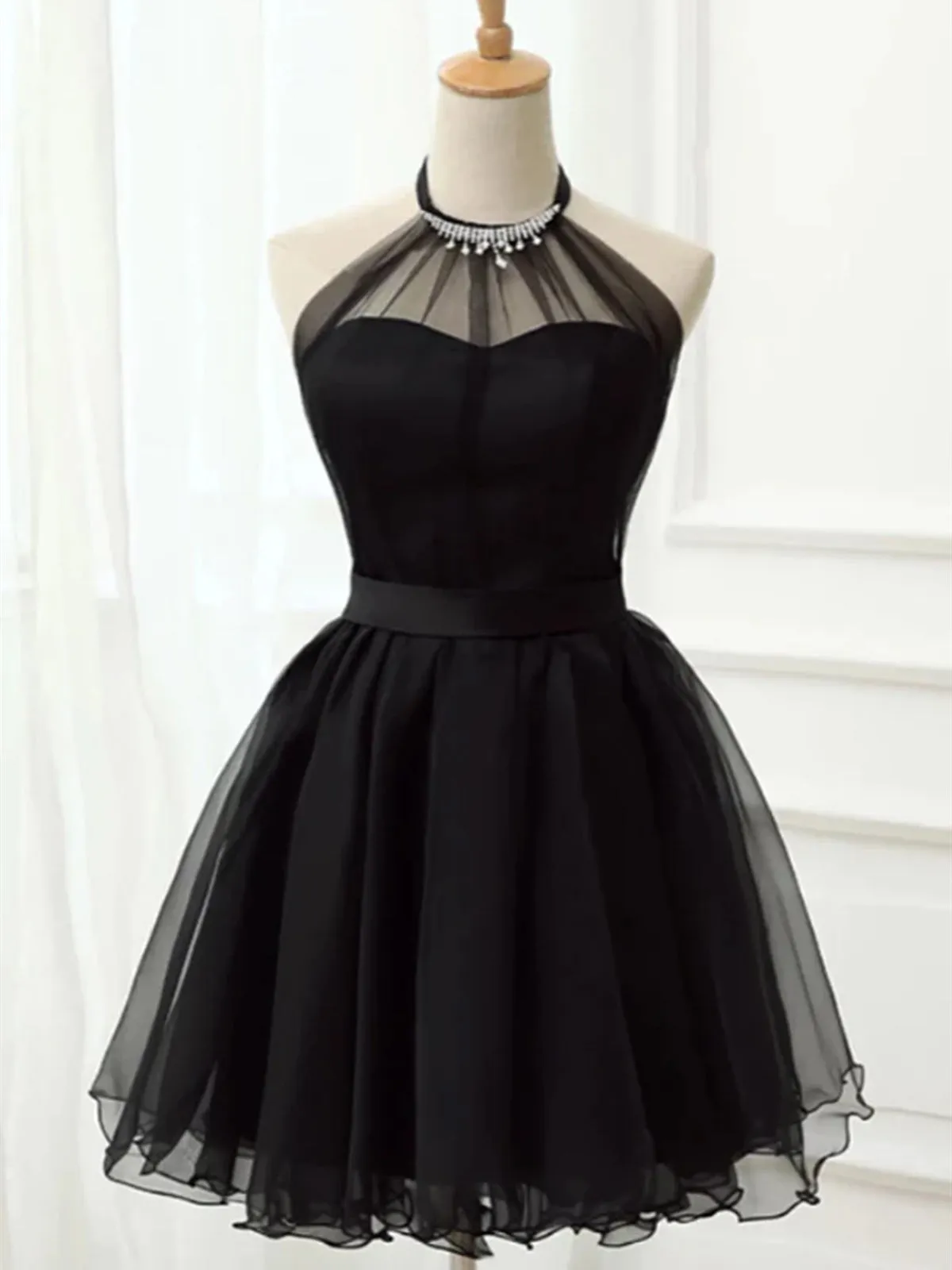 Halter Neck Short Black Prom Dresses, Short Black Graduation Homecoming Dresses, Little Black Dresses