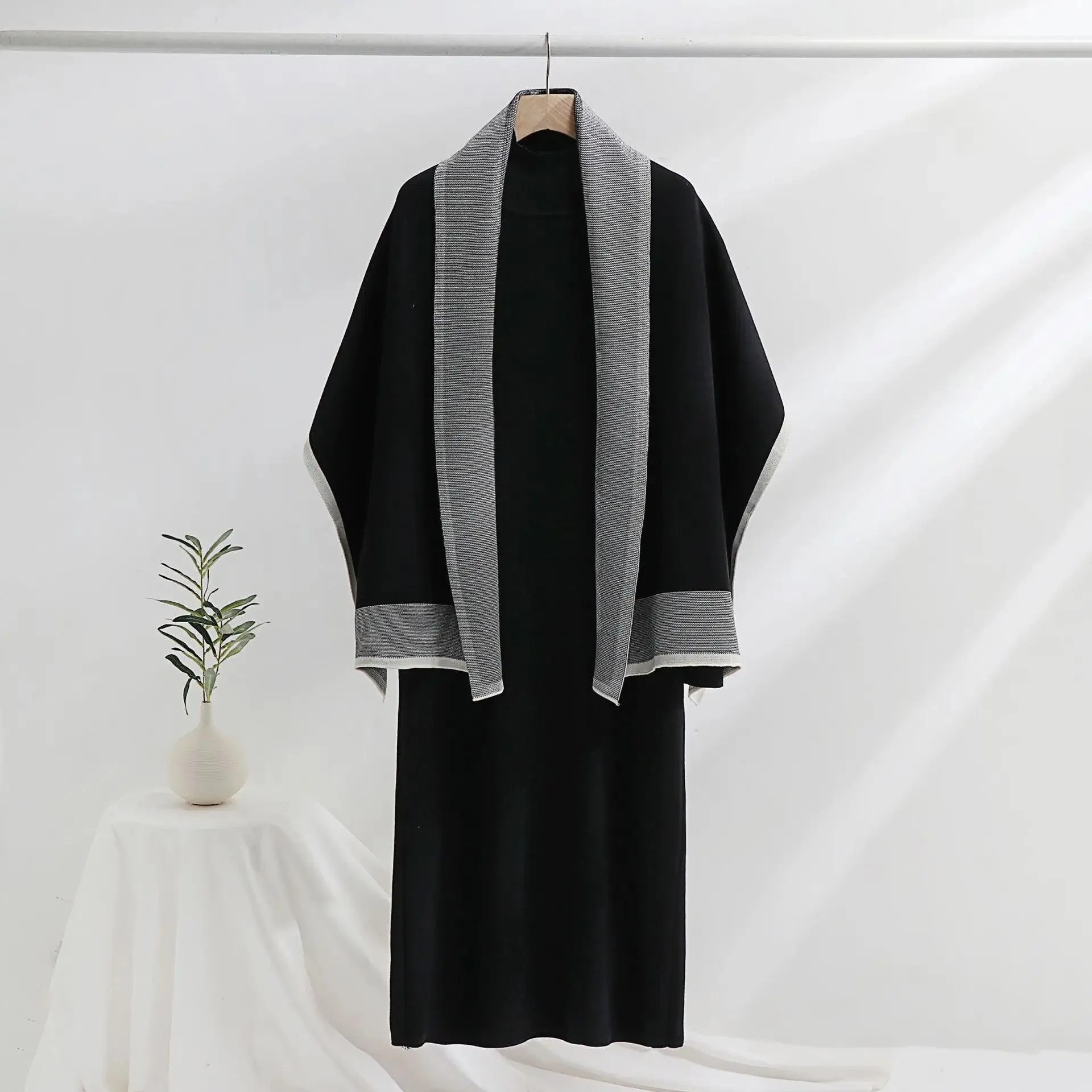 Premium winter dress with stole