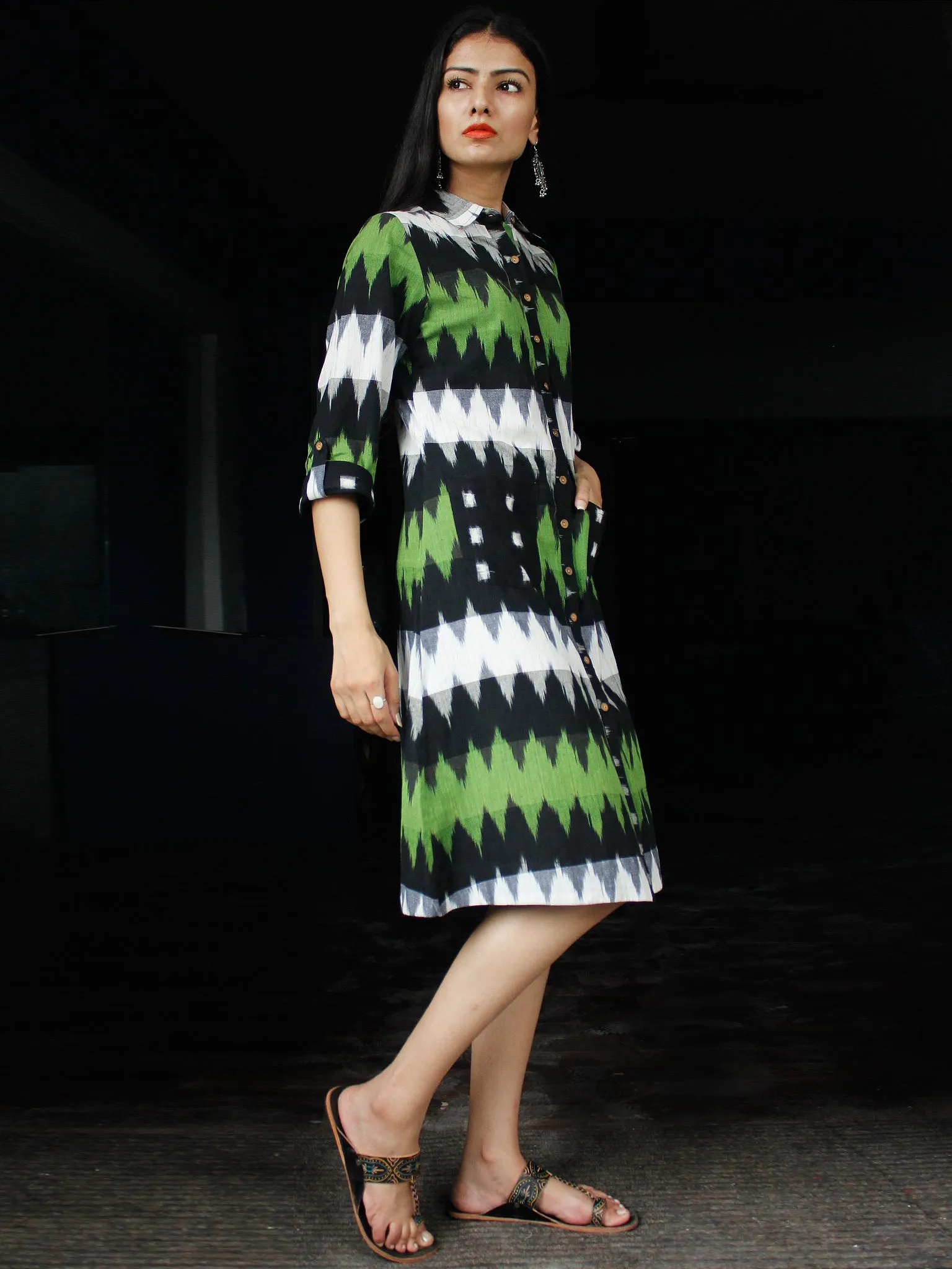 Shirt Style : Handwoven Double Ikat Shirt Dress With Front Pockets - D239F933